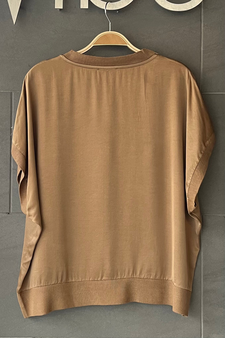 Meo Satin Margot Tee (Camel)