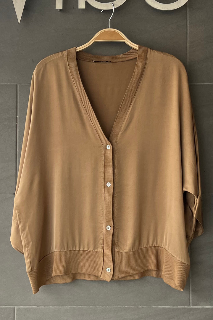 Meo Satin Button Cardi (Camel)