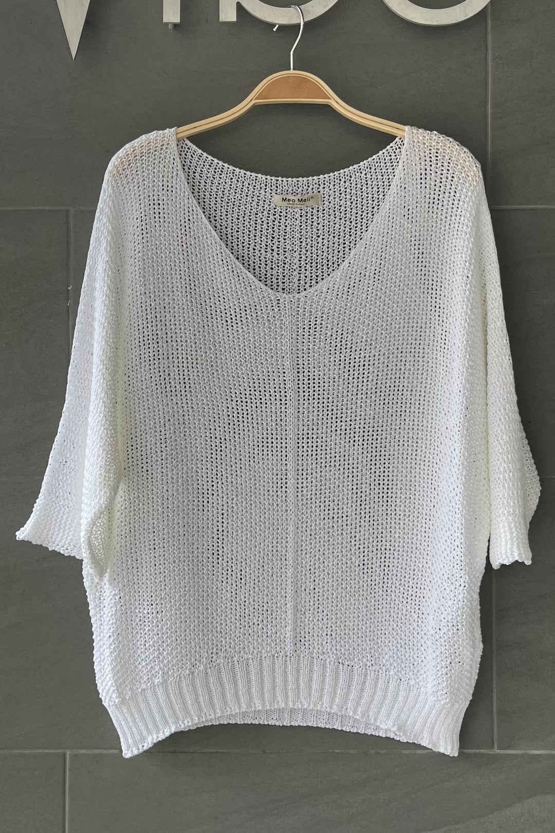 Meo Loose Knit Sweater (White)