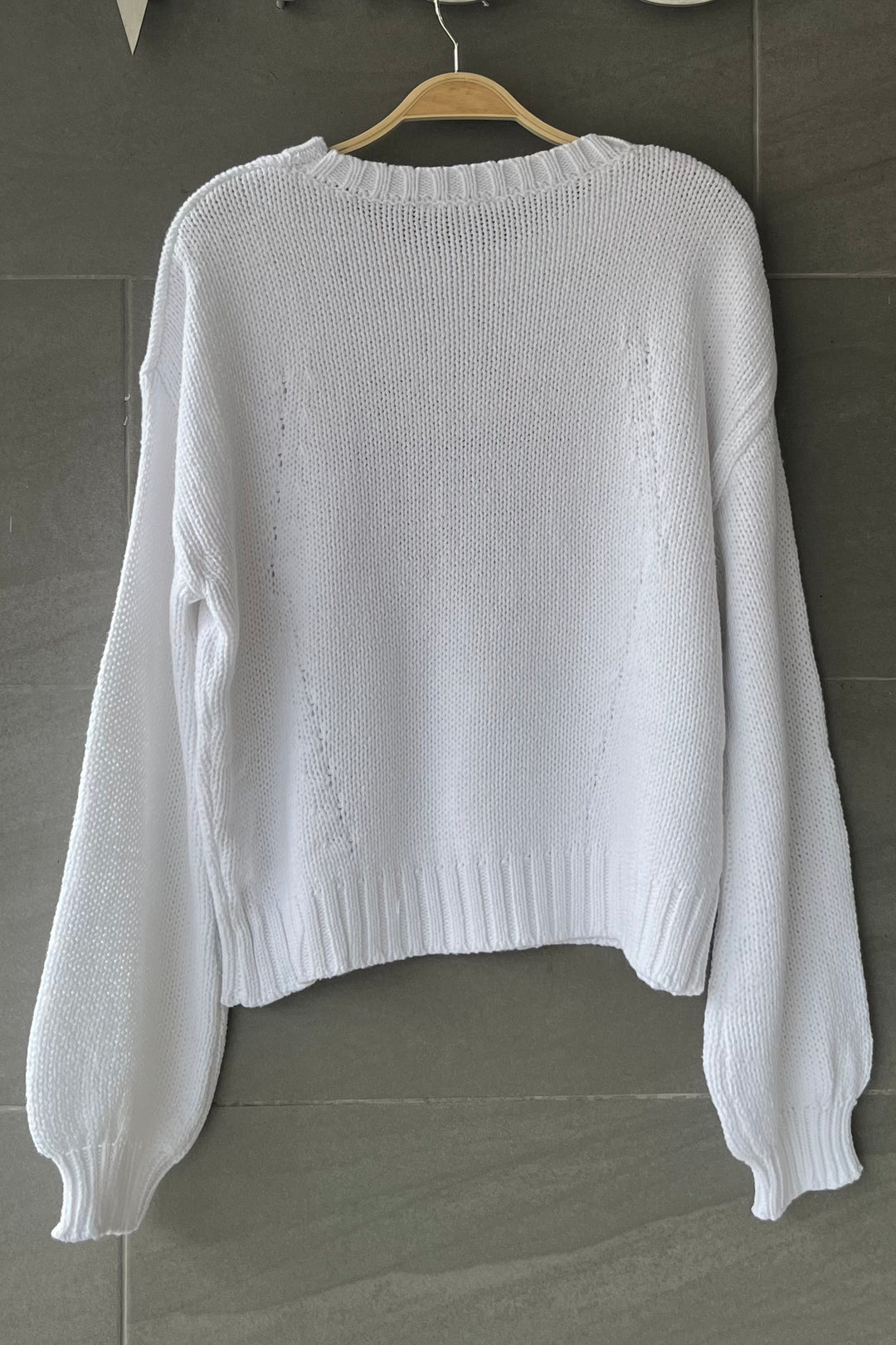 My Cozy Queen Of Hearts Sweater (White/Beige)