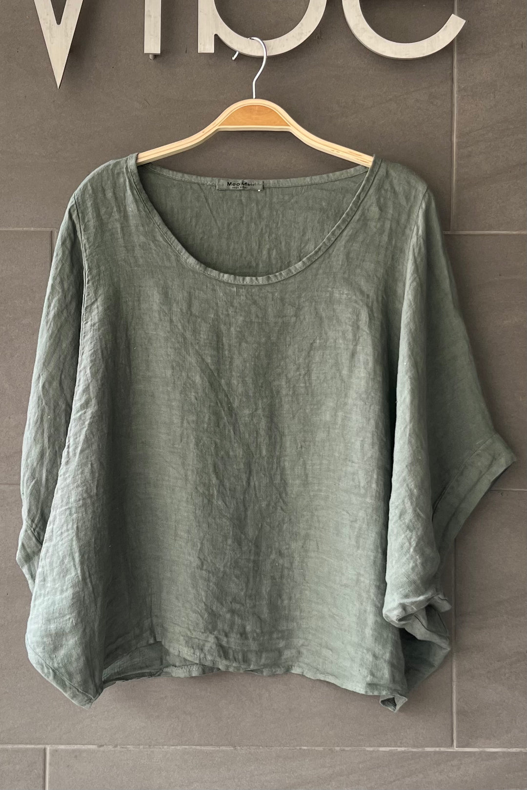 Meo Linen Breezy Tee (Olive)