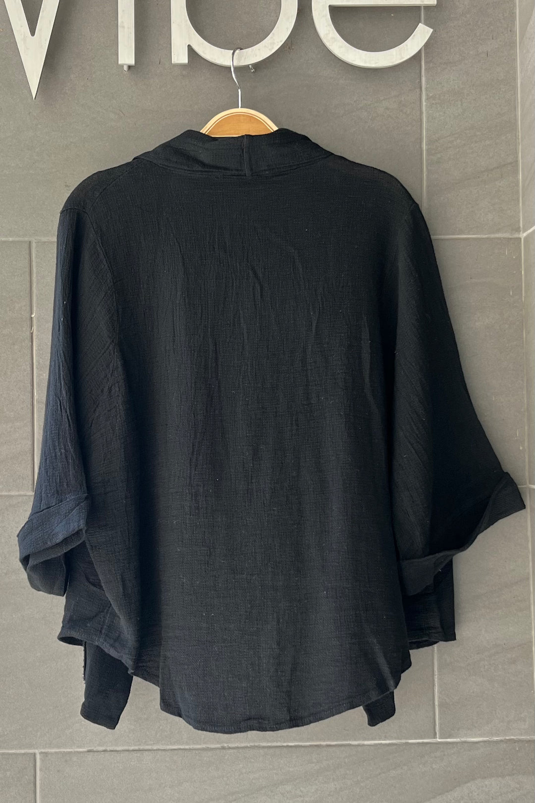 Meo Linen Savona Cardigan (Black)
