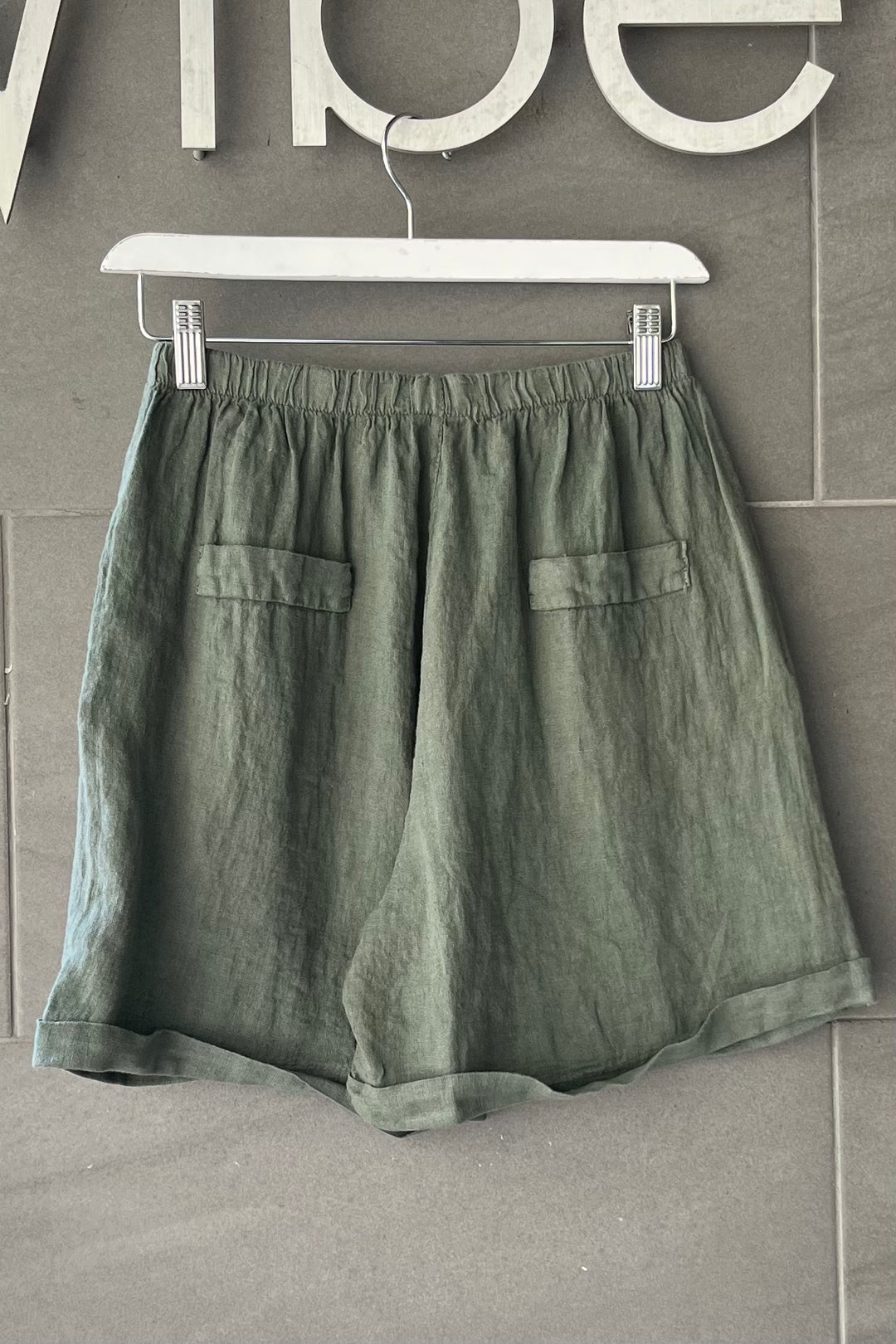 Meo Linen High Rise Shorts (Olive)