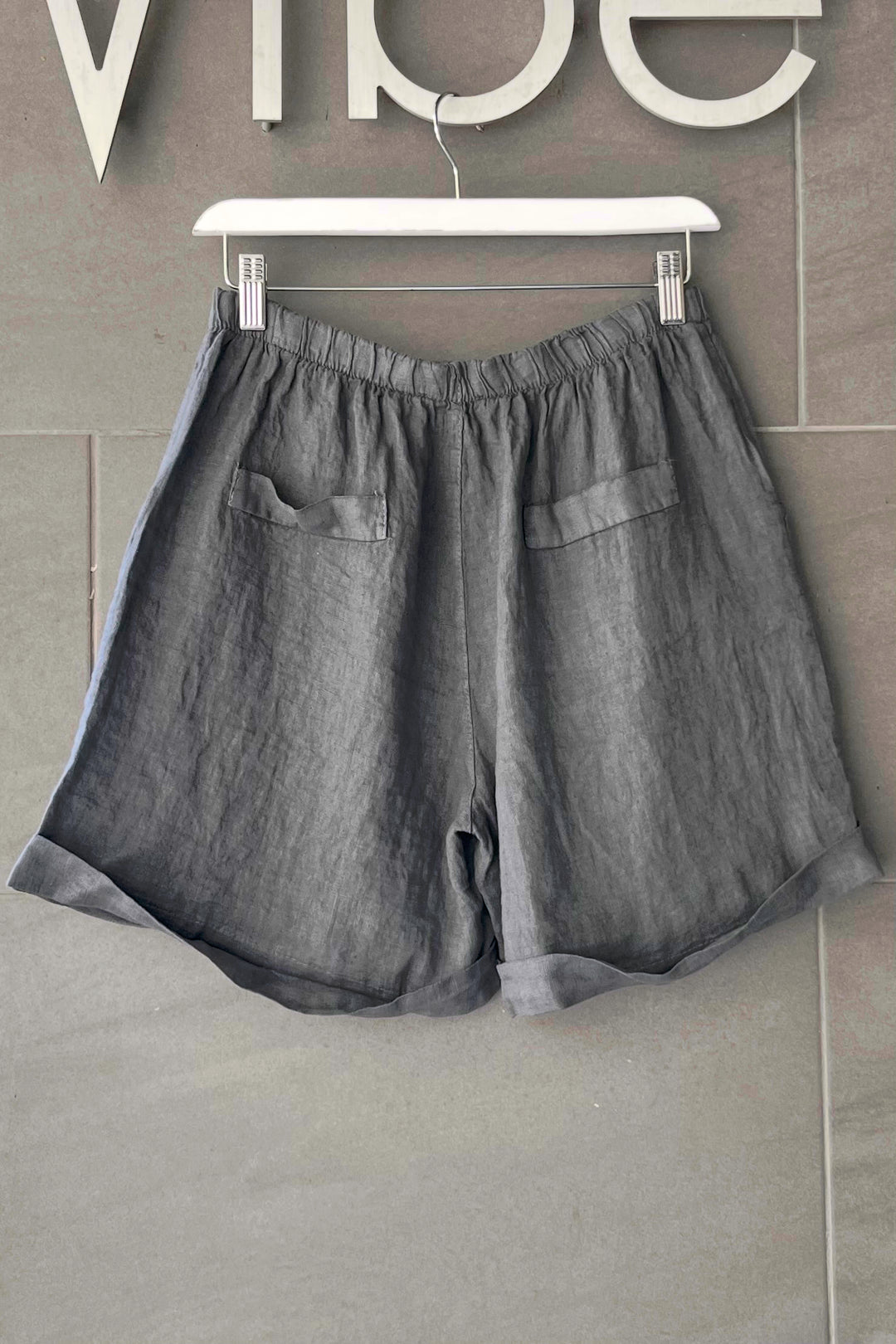 Meo Linen High Rise Shorts (Charcoal)