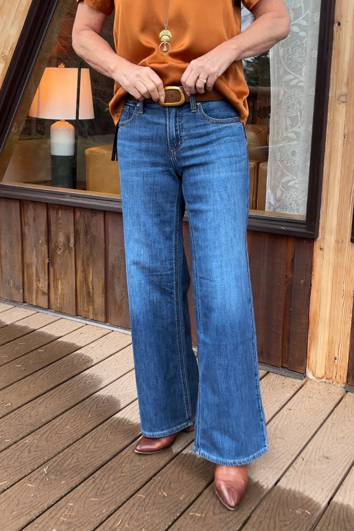 Silver Suki Mid Rise Knit Flex Jean -31"