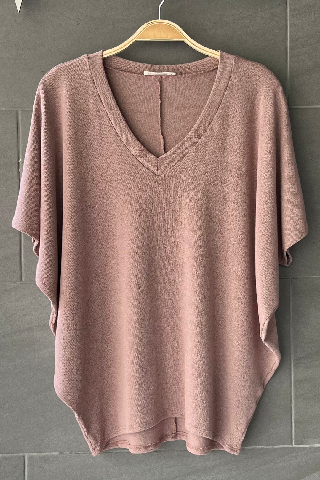 Jolie Slouchy Dolman Tee (Mauve)