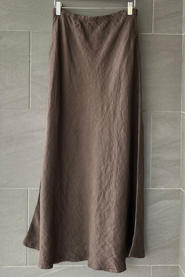 Meo Linen Maxi Skirt (Dark Brown)