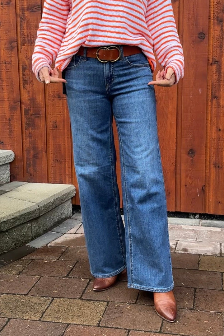 Silver Suki Mid Rise Knit Flex Jean -31"