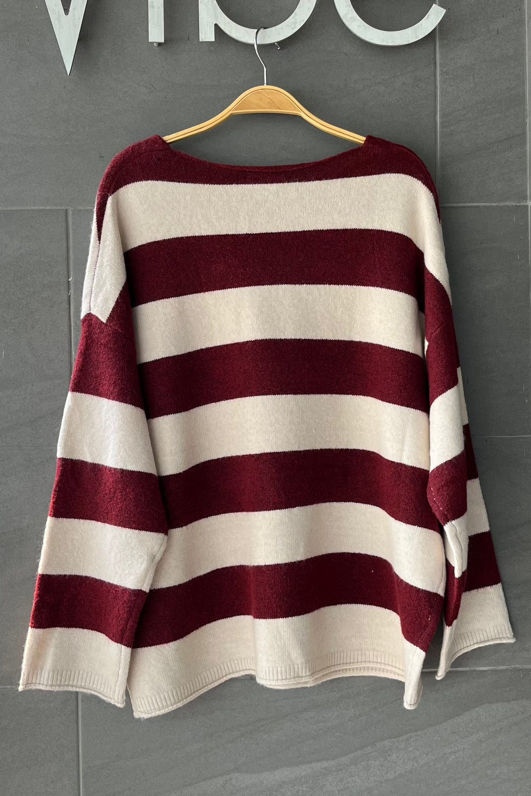 My Cozy Carter Sweater (Cream/Wine)