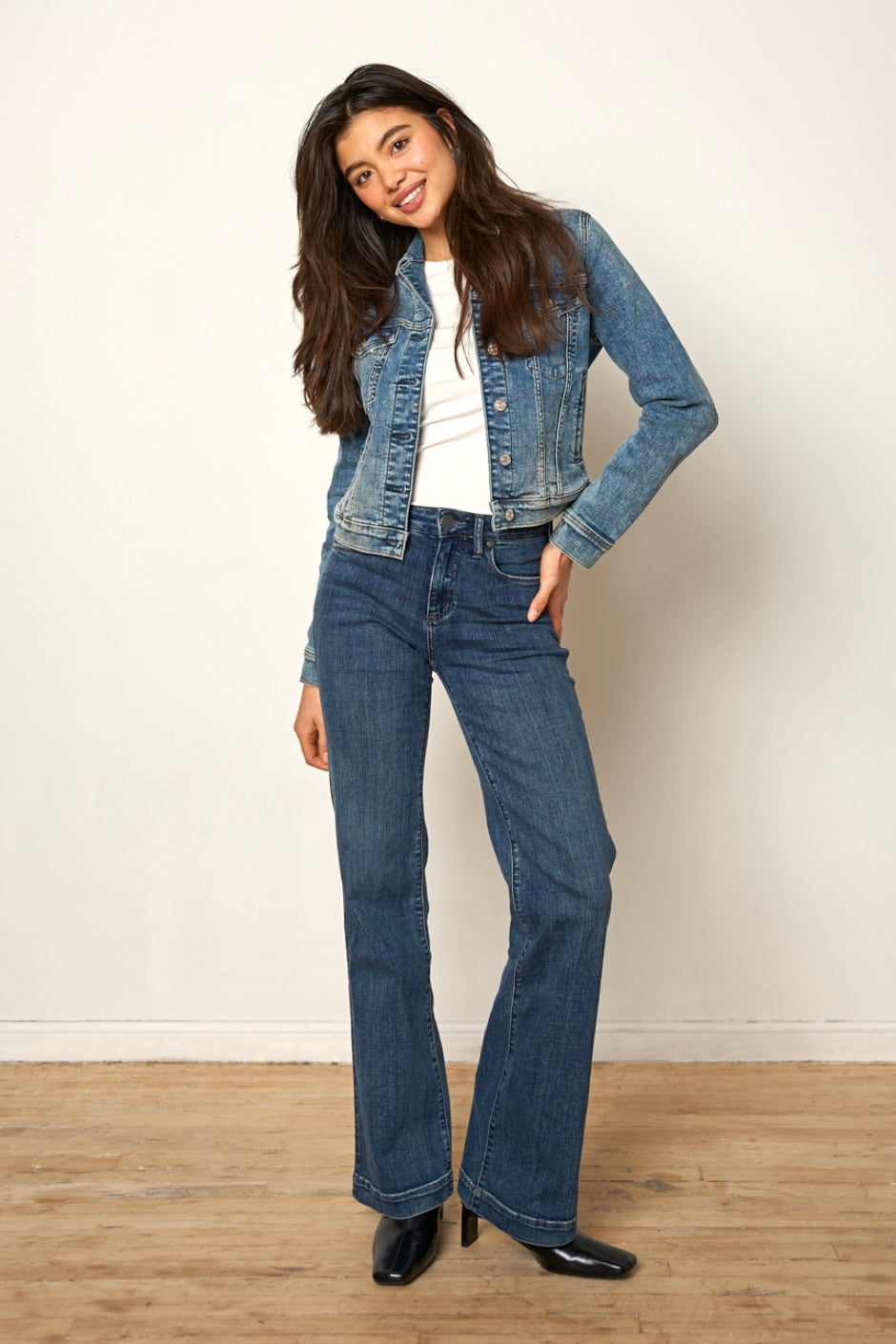 Silver Avery High Rise Trouser 31" (Mid Wash)