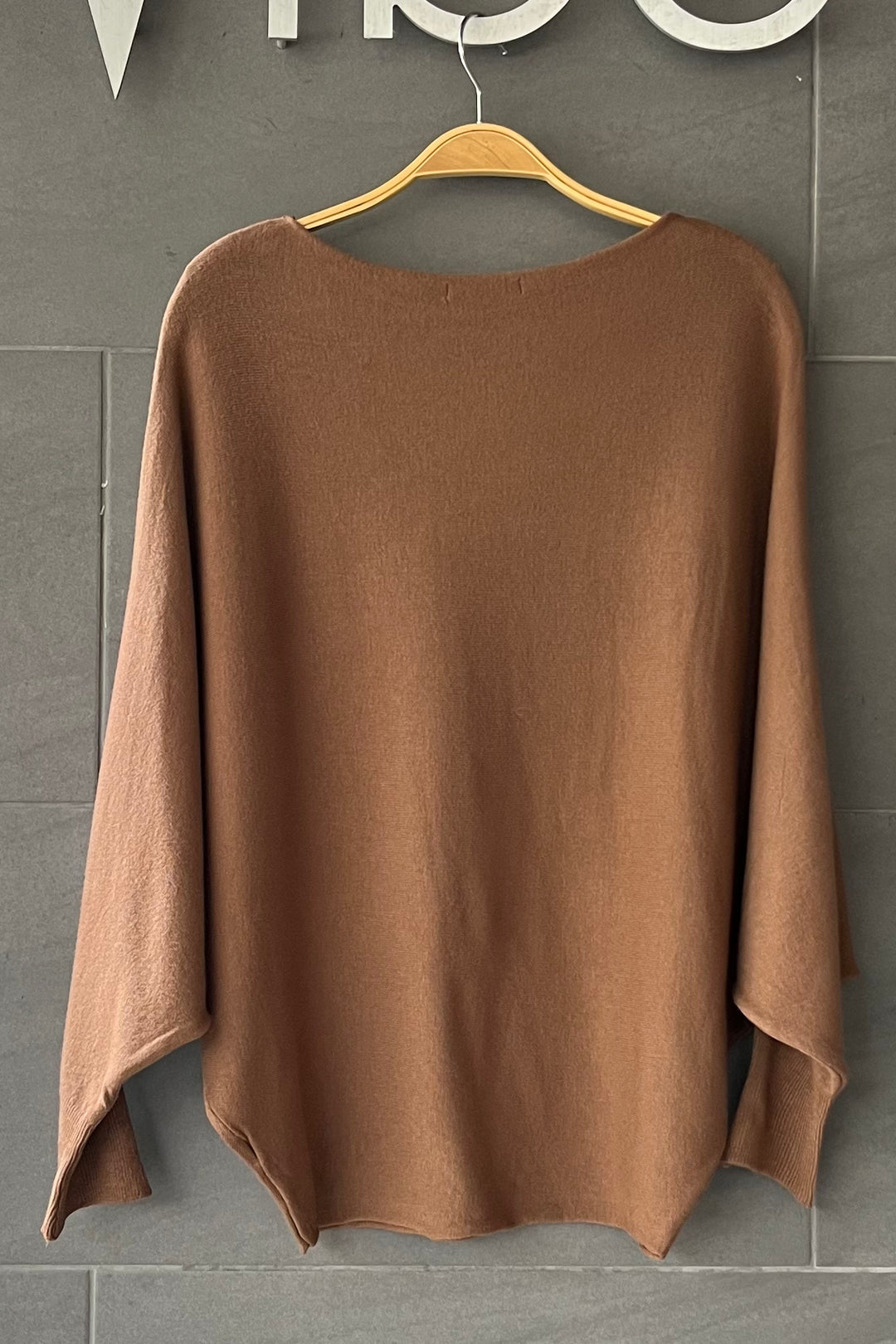 Meo Dolman Sweater (Tobacco)