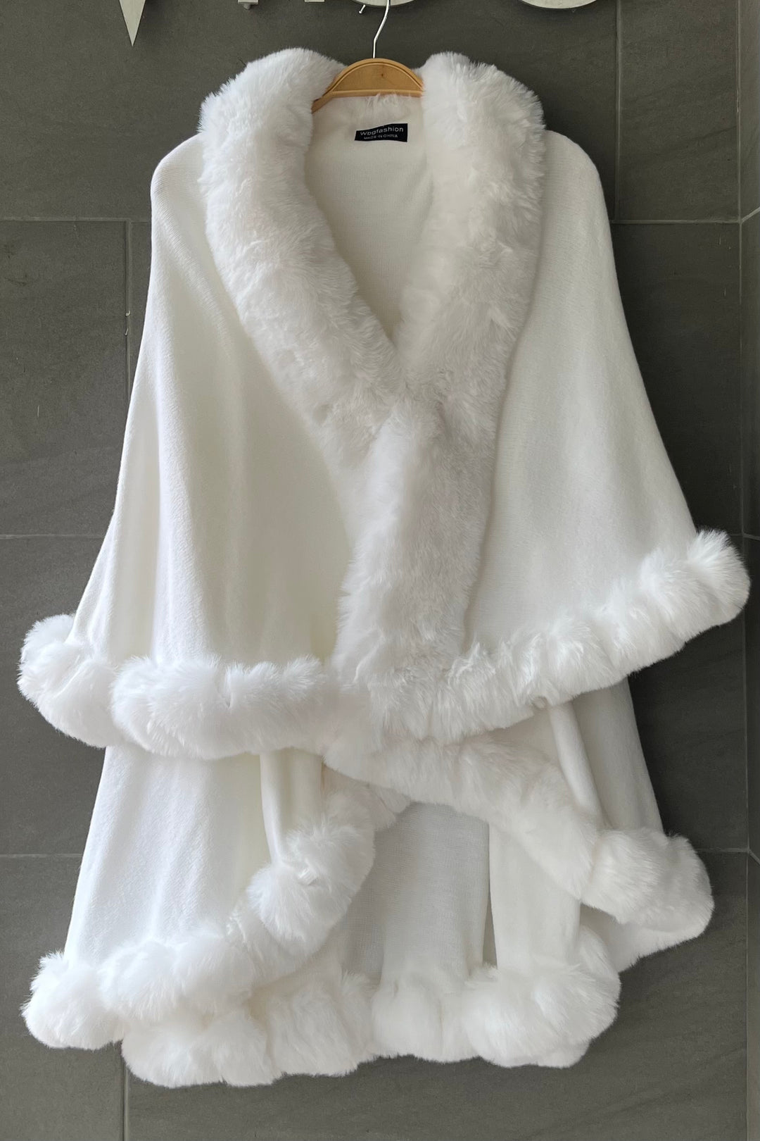 WBG Aspen Cardigan (White)