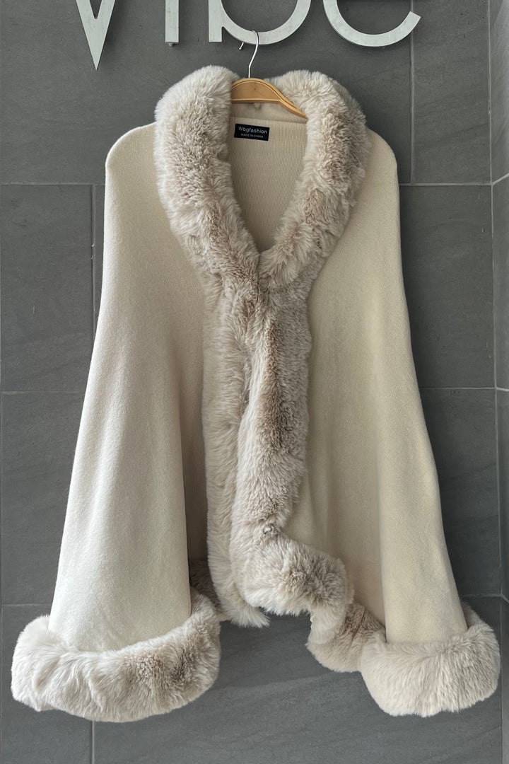 WBG Vivienne Faux Fur Poncho (Ivory)