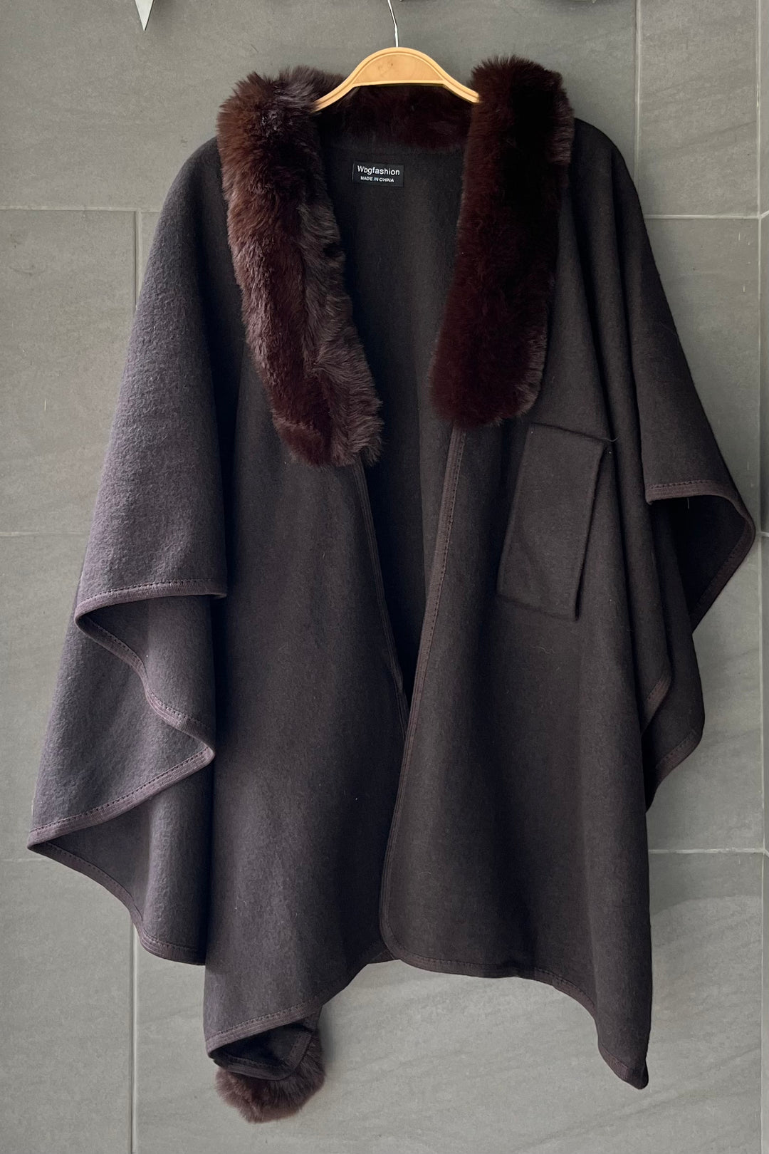 WBG Monroe Knit Shawl (Brown)