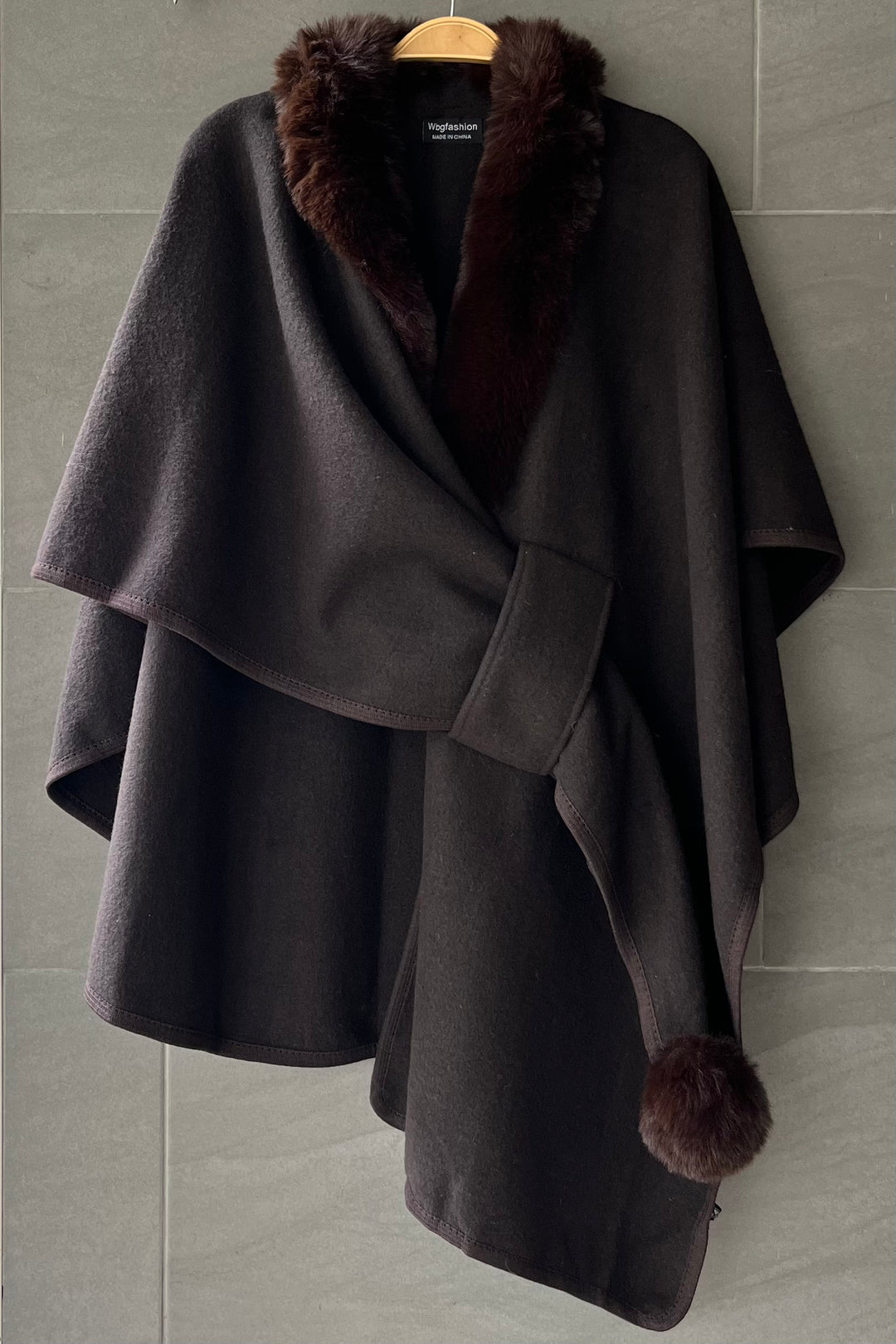WBG Monroe Knit Shawl (Brown)