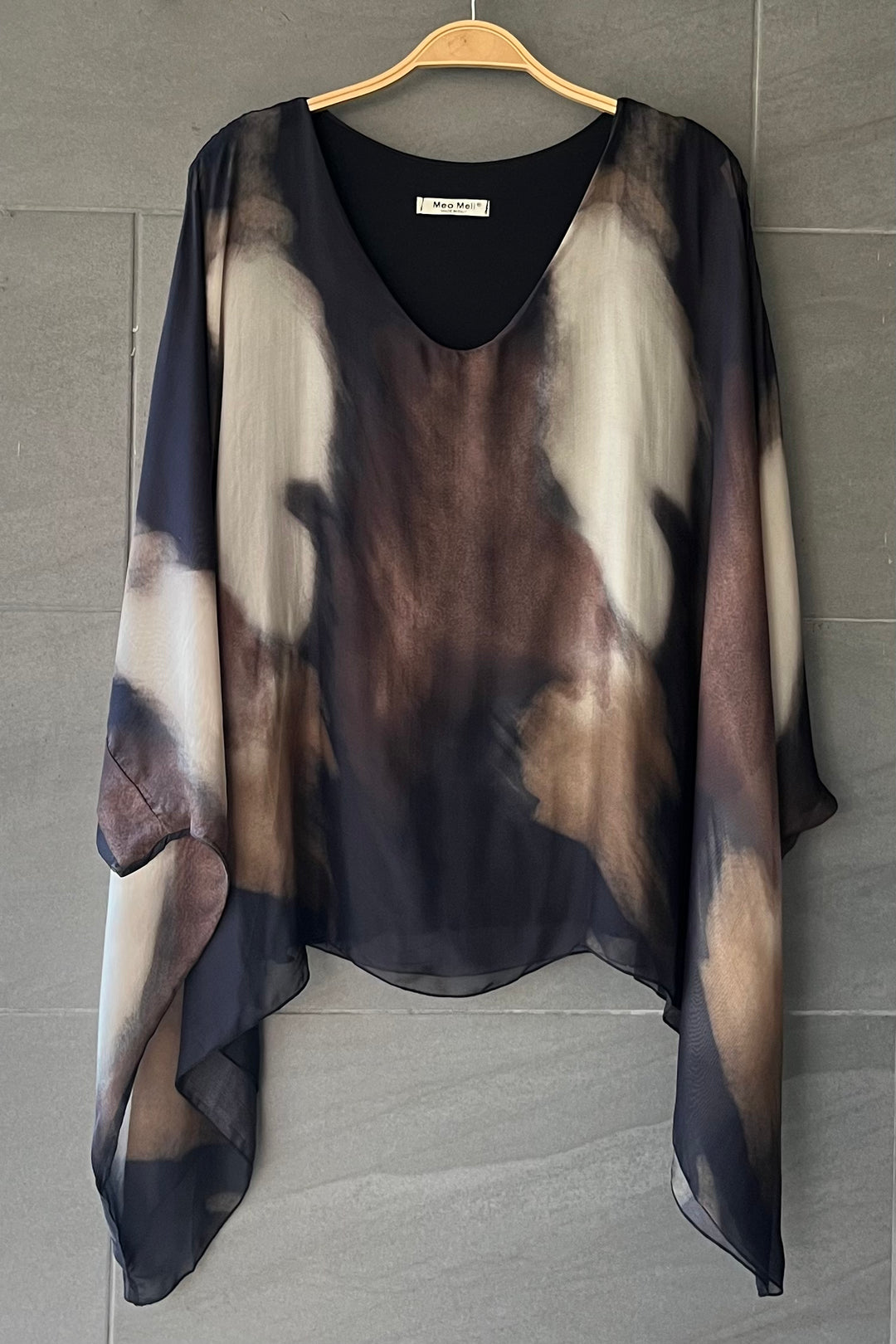 Meo Jackie Silk Blouse (Black/Coffee)