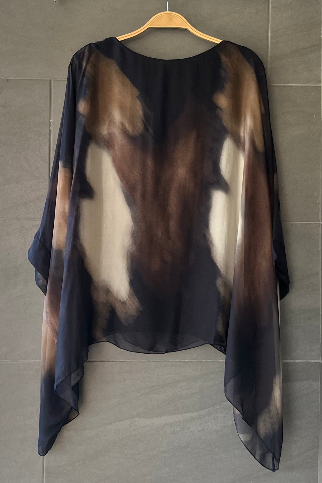 Meo Jackie Silk Blouse (Black/Coffee)