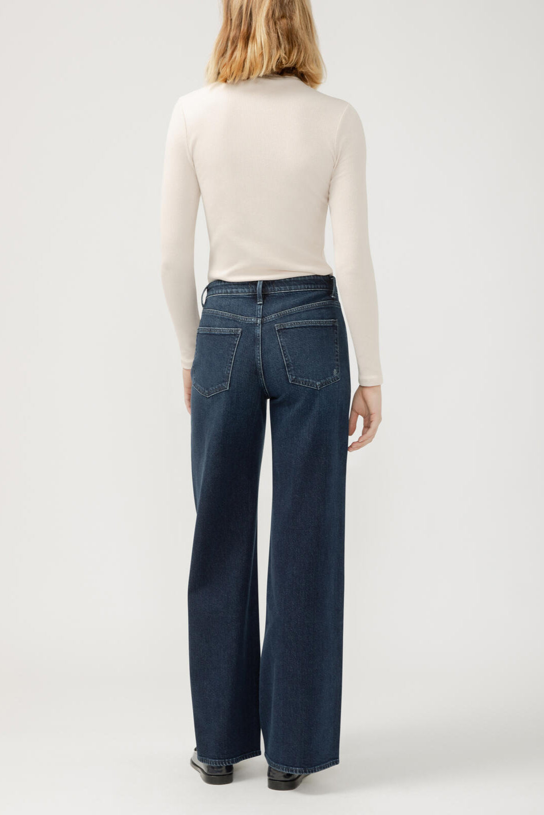 Silver Isbister Classic Wide Leg Jean 33"