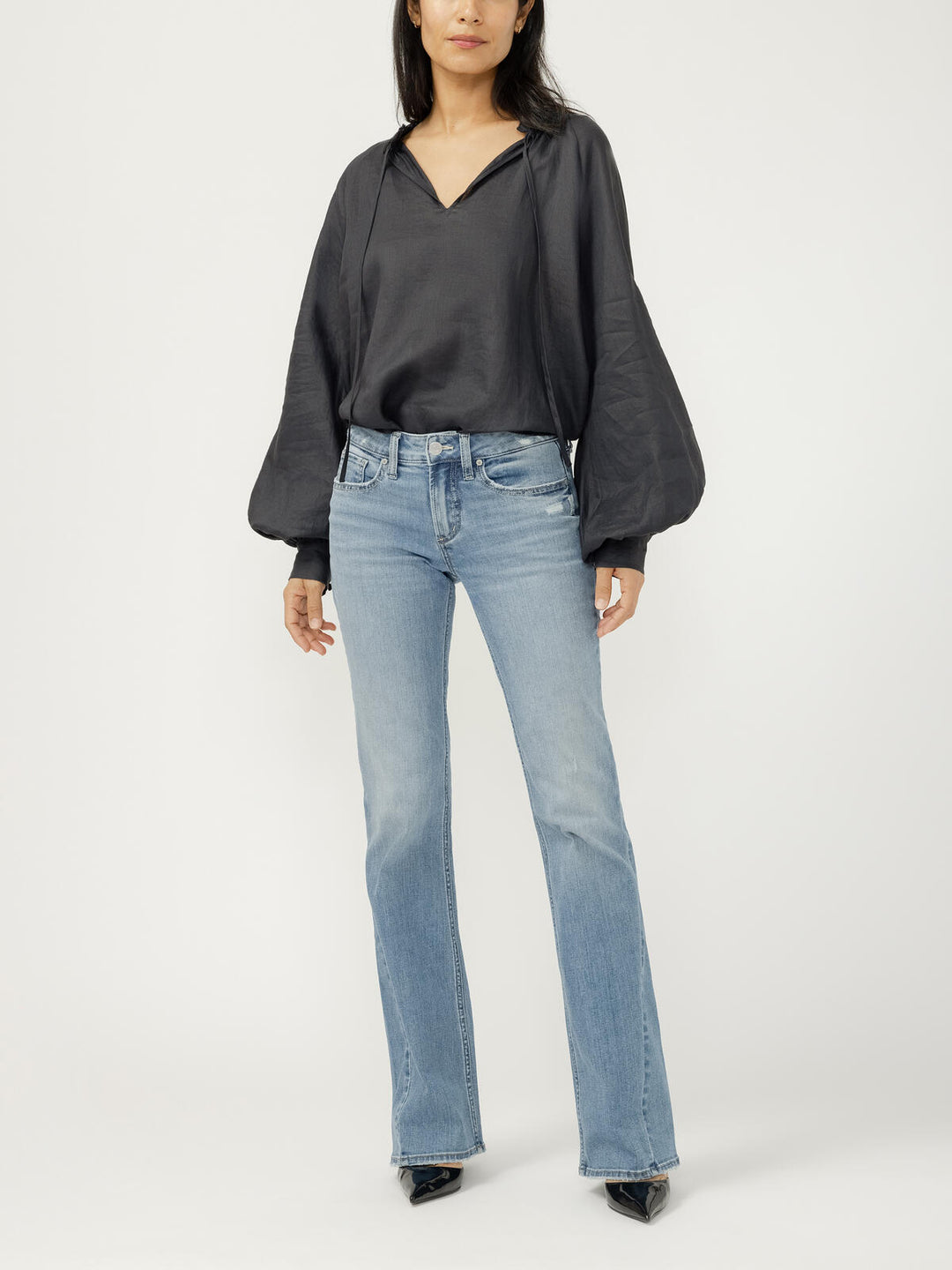 Silver Suki Mid Rise Luxe Stretch Bootcut Jean