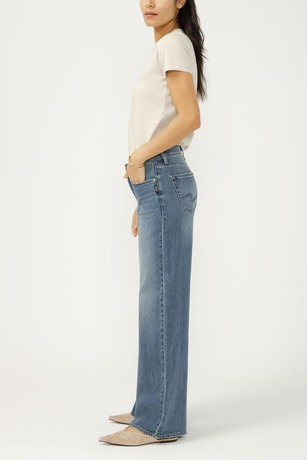 Silver Suki Curvy Mid Rise Wide Leg Jean