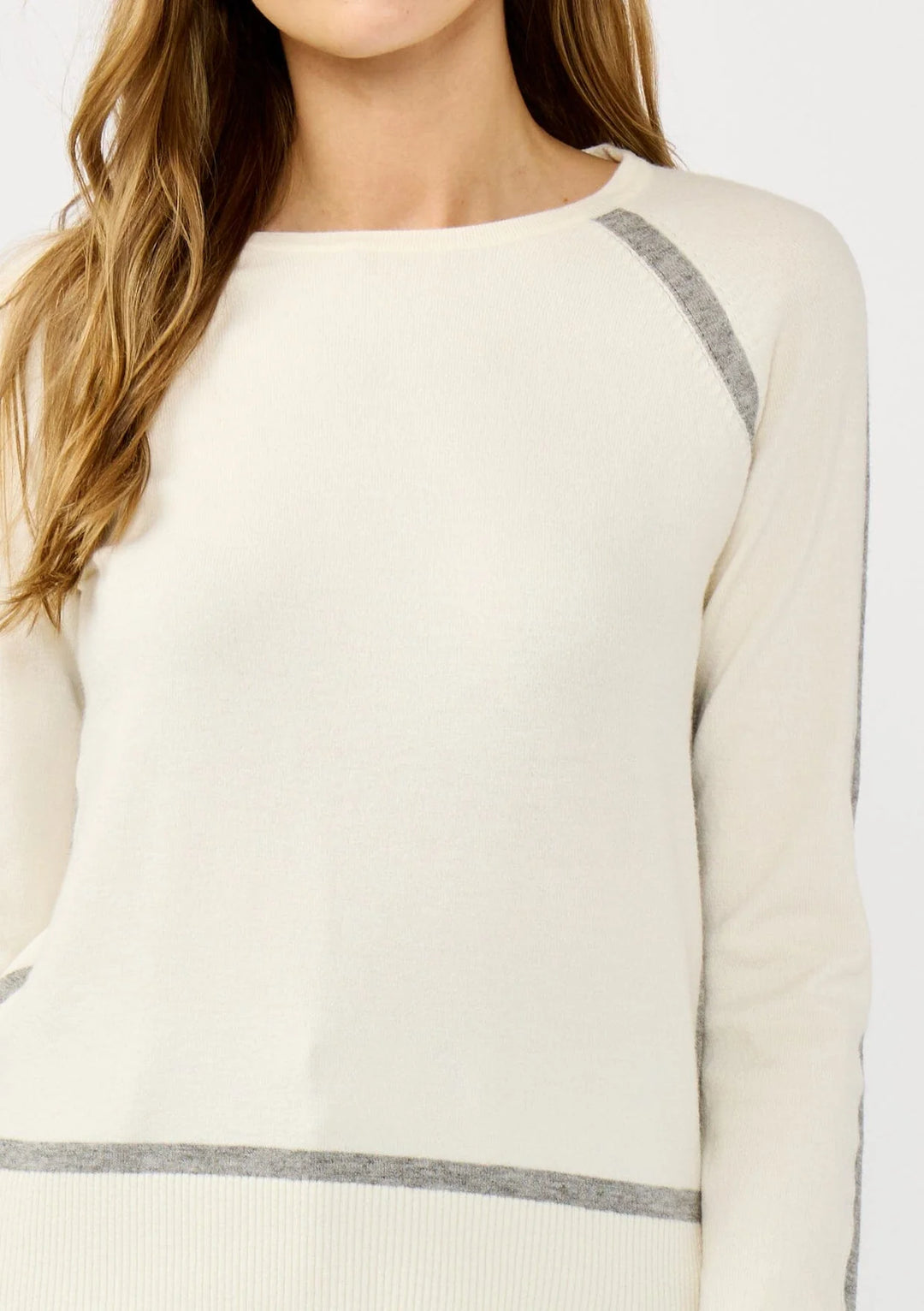Lovestitch Paula Light Knit Sweater