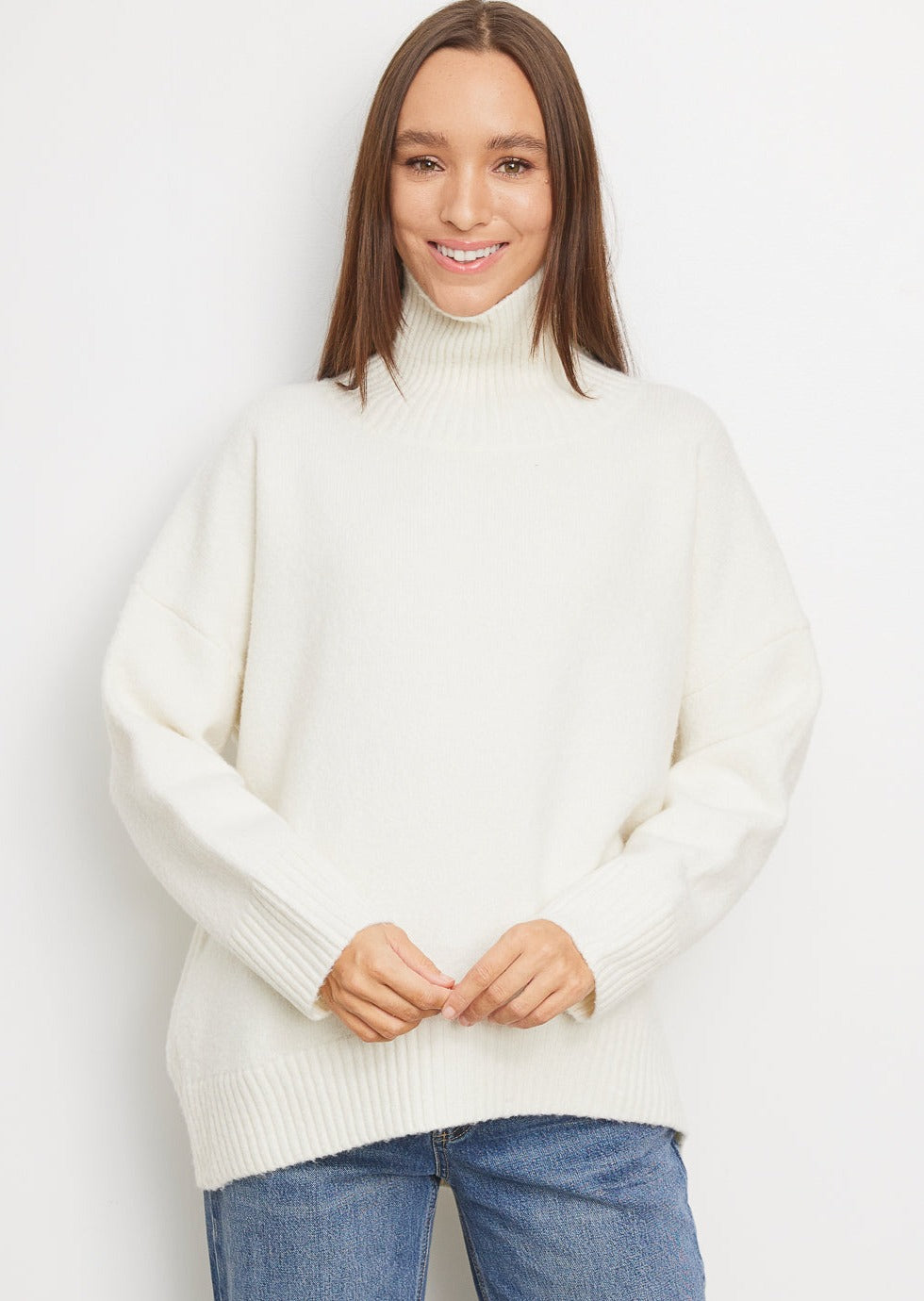 Jolie Knit Turtleneck Sweater (Ivory)