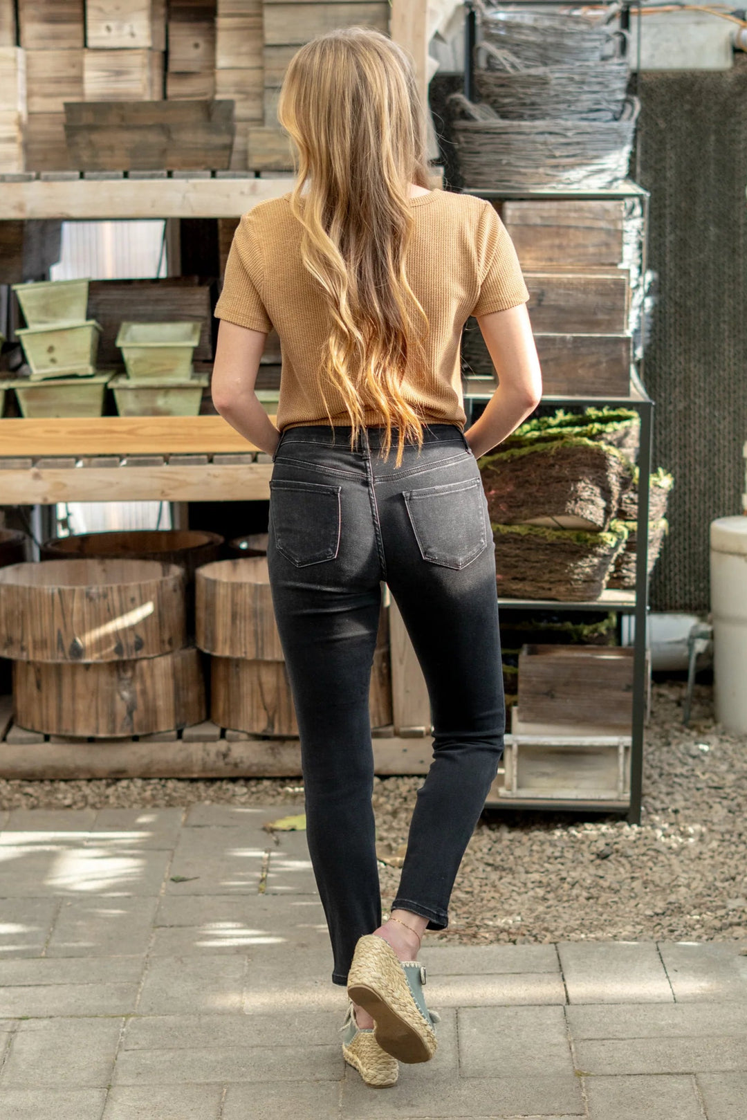 Vervet Ultra Soft Slim Ankle Jean