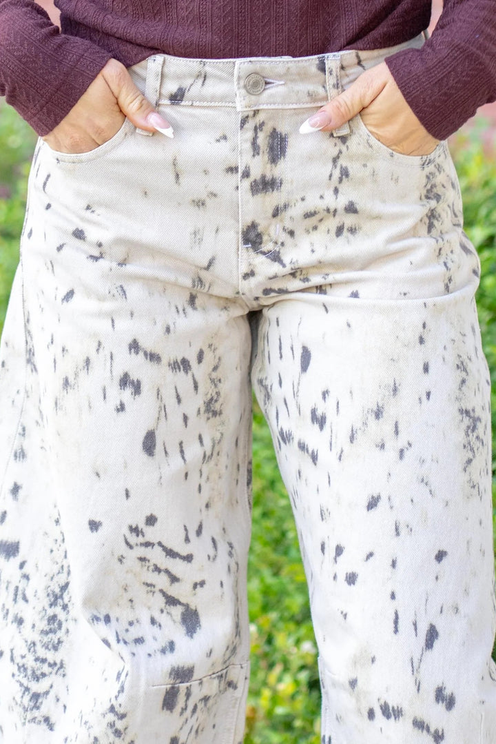 Kancan Zane Animal Print Barrel Jean