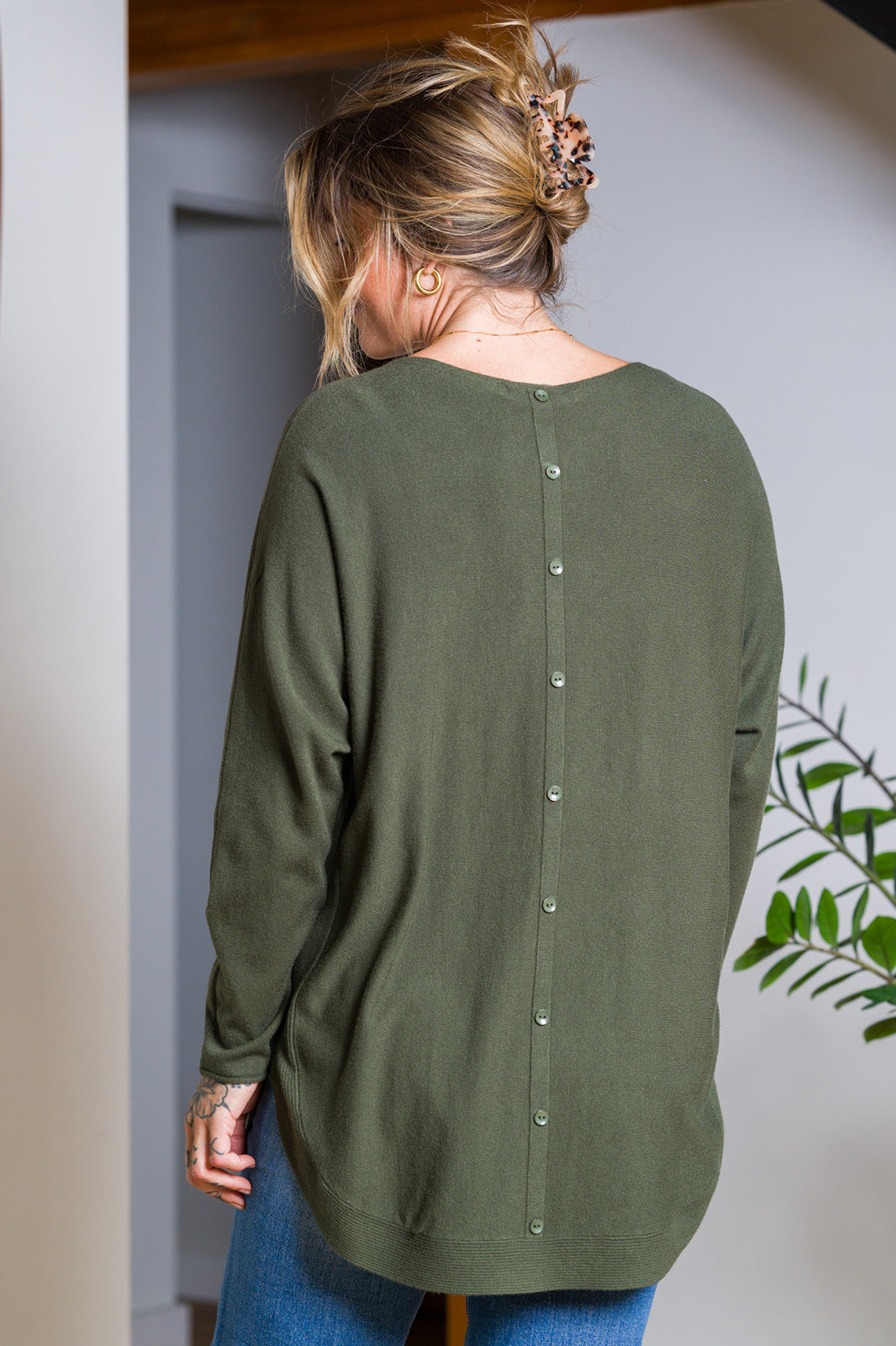 Meo Oversized Button Sweater (Army Green)