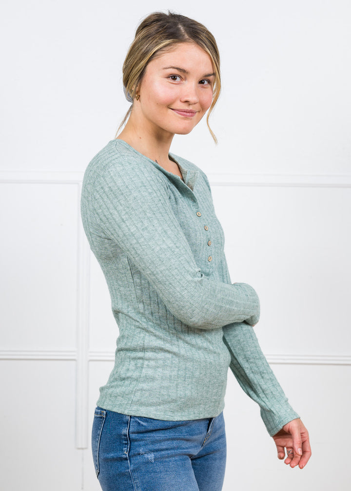 Zen Rib Button Henley Shirt (Soft Green)