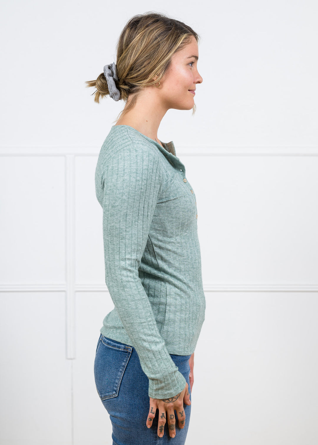 Zen Rib Button Henley Shirt (Soft Green)