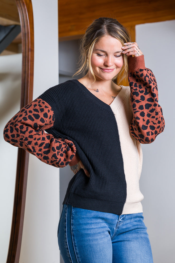 My Cozy Leopard Sweater (Black/Beige)