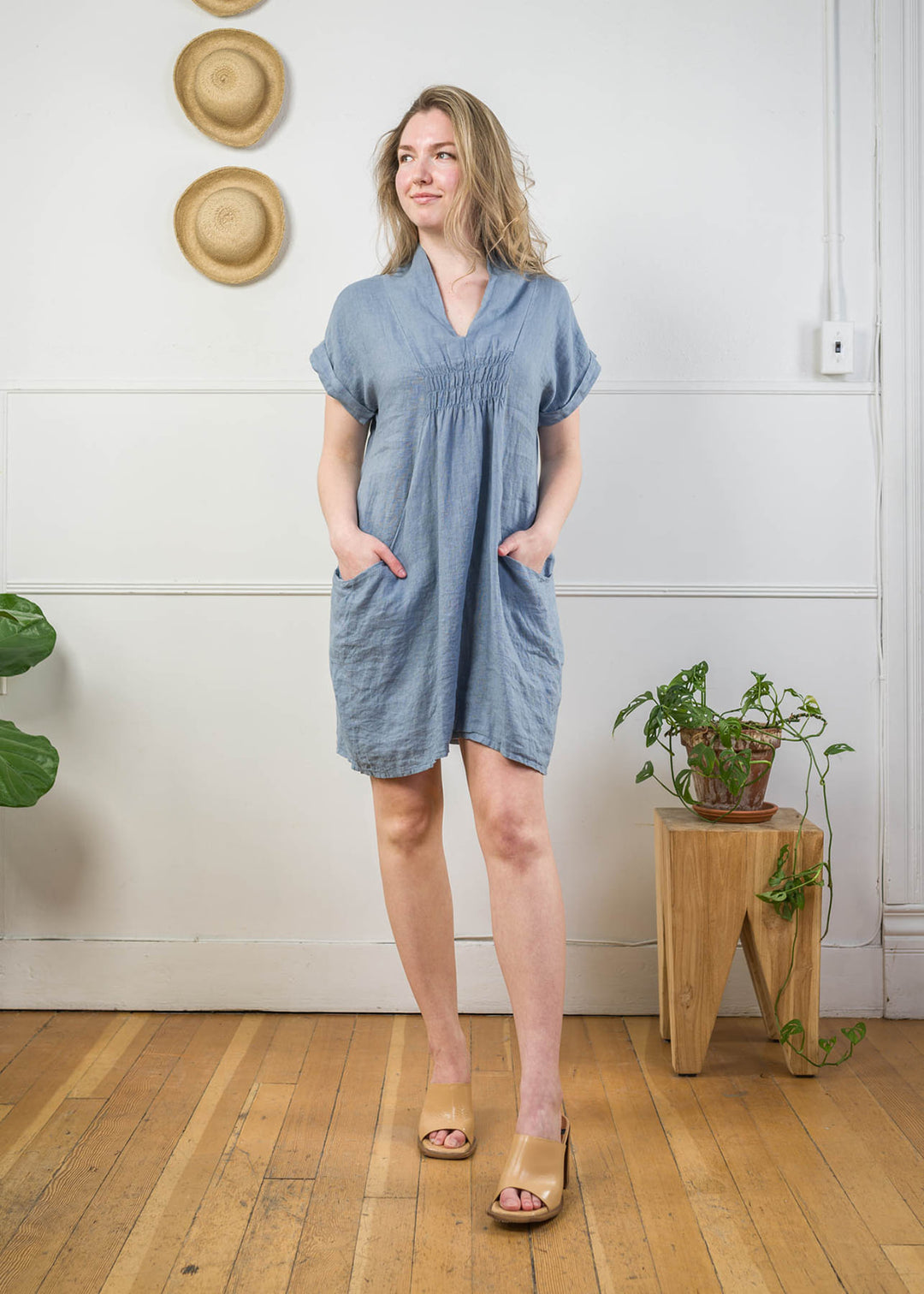 Meo Linen Pocket Dress (Light Denim)