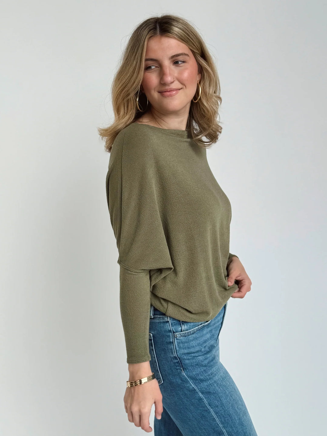 Jolie All Day Slouch Top (Olive)