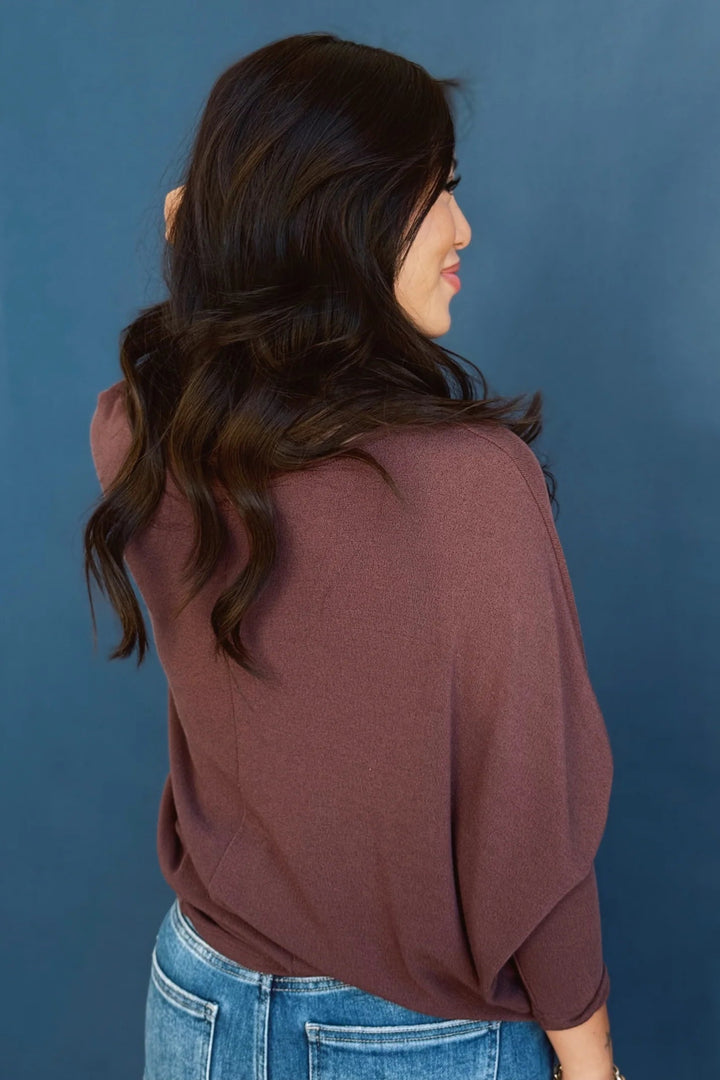 Jolie All Day Slouch Top (Raisin)