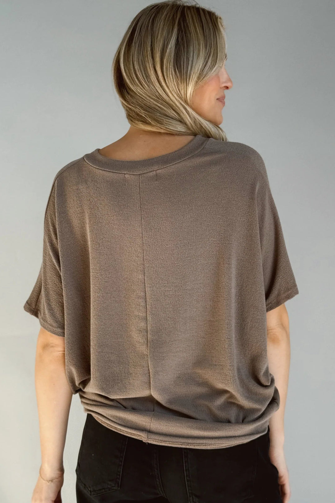 Jolie Slouchy Dolman Tee (Mushroom)