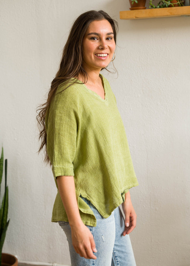 Meo Linen High-Low V Tee (Avocado)