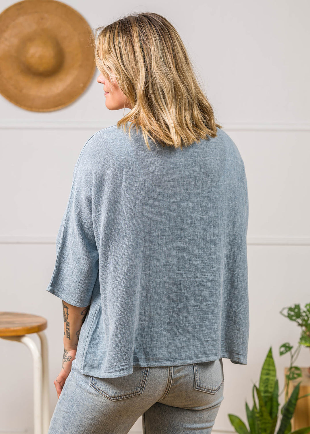 Meo Linen Boxy Pocket Tee (Denim)