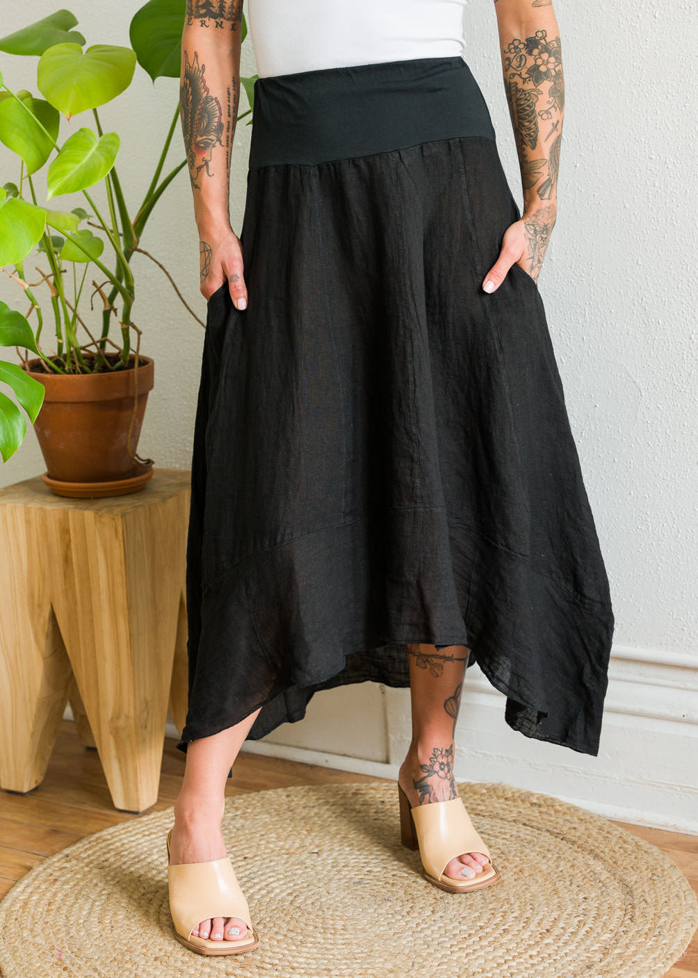 Meo Linen Frankie Midi Skirt (Black)