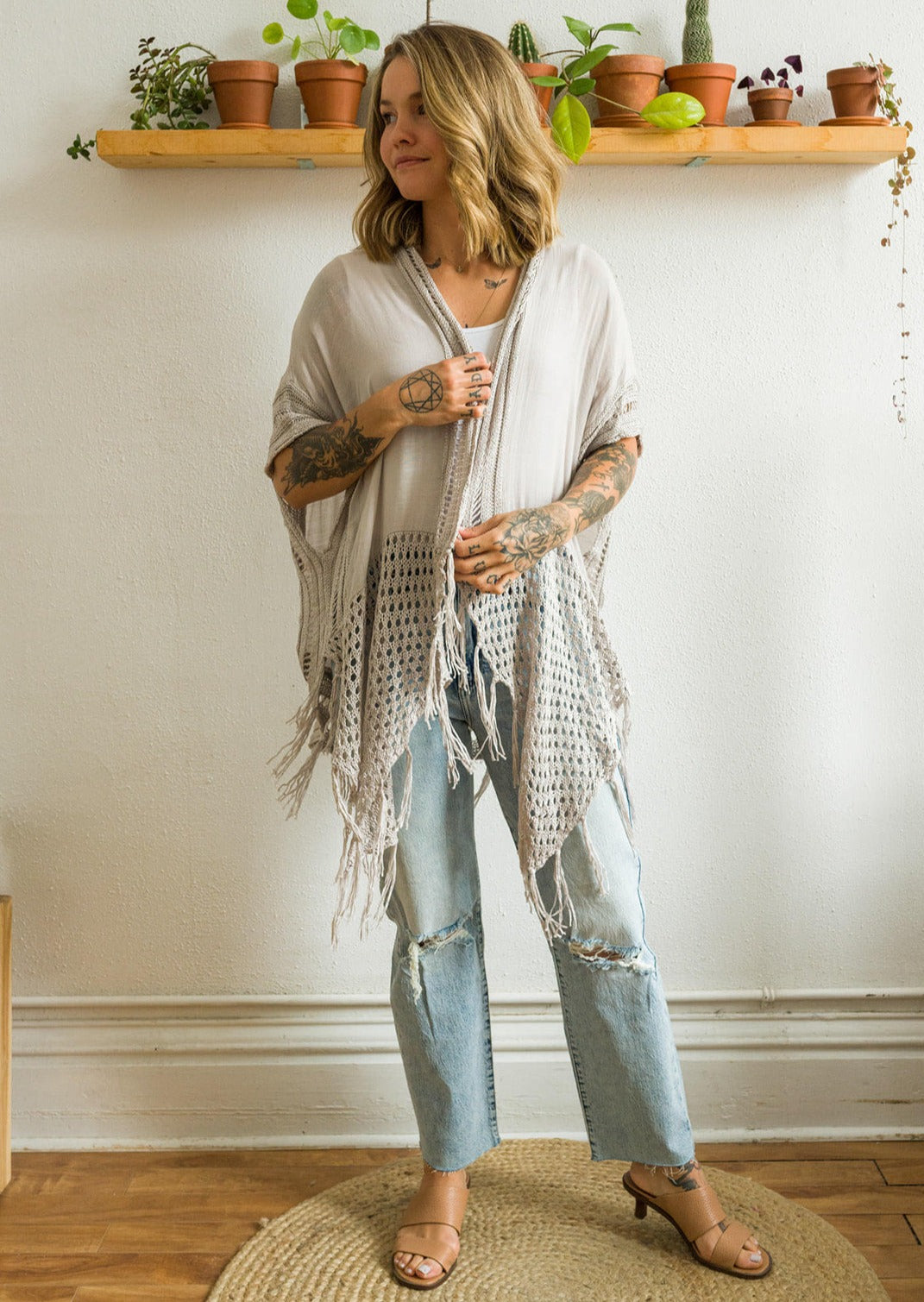 My Cozy Crochet Cardigan (Beige)