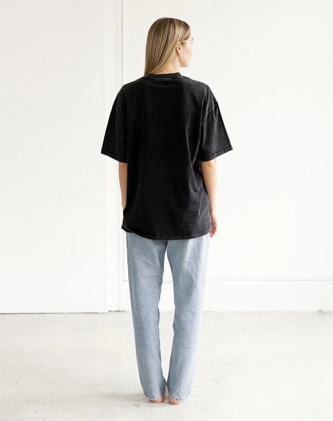 Brunette The Label Kind Club Oversized Tee