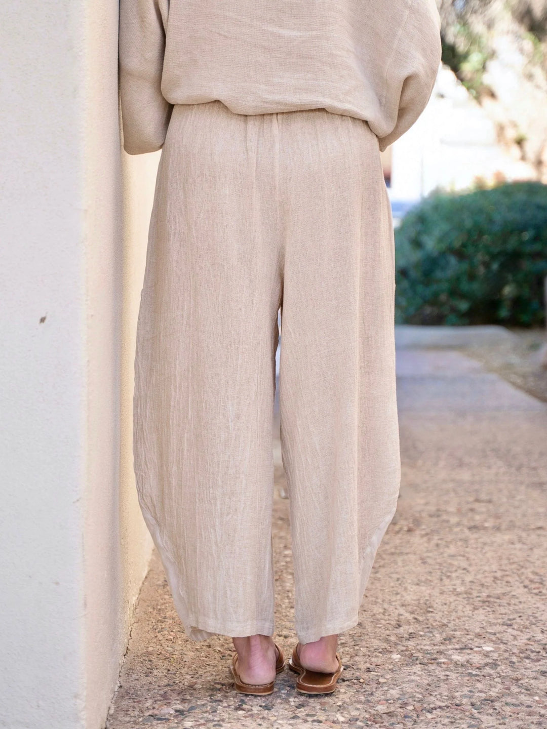 Meo Linen Barrel Pant (Beige)