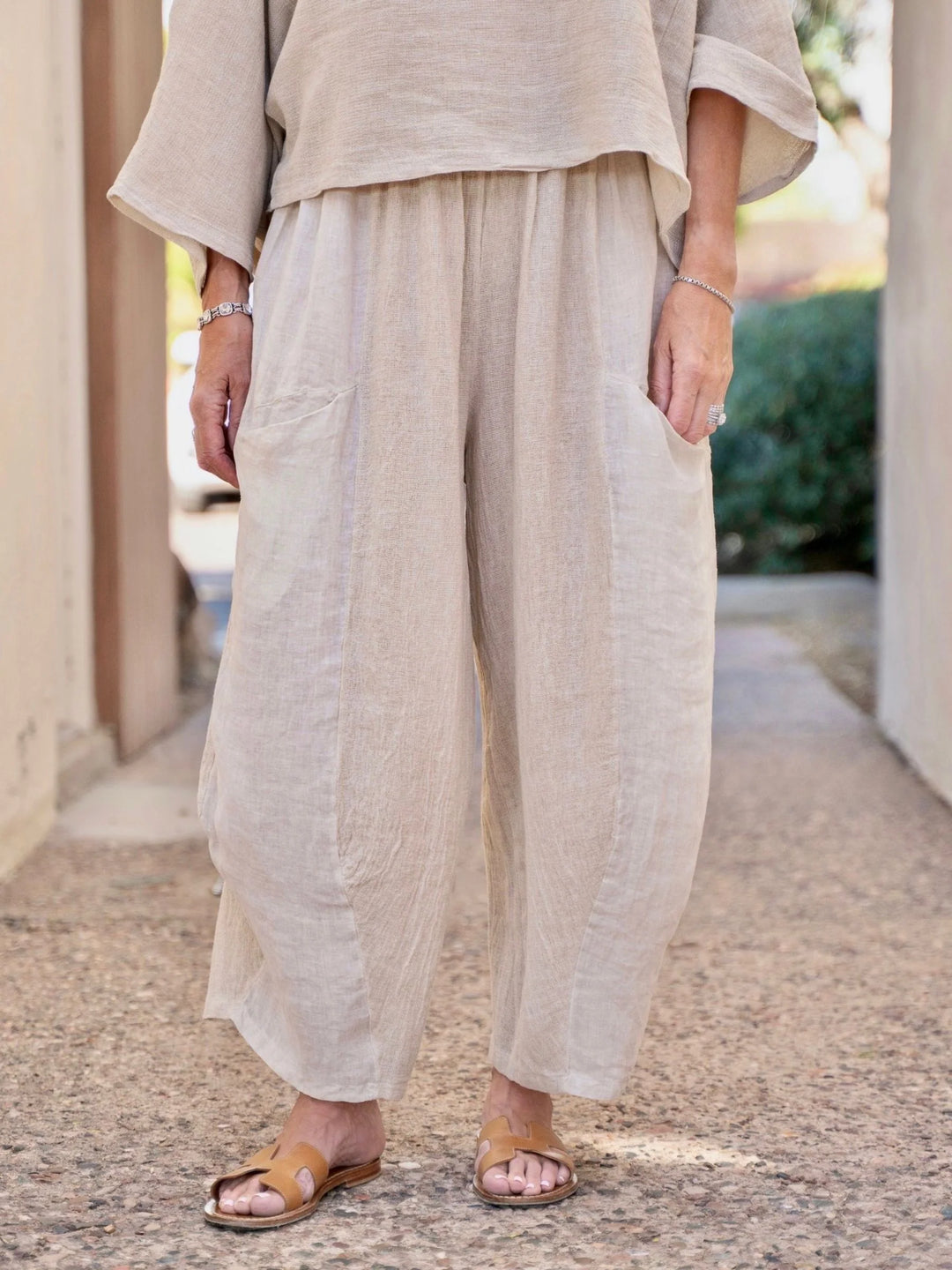 Meo Linen Barrel Pant (Beige)