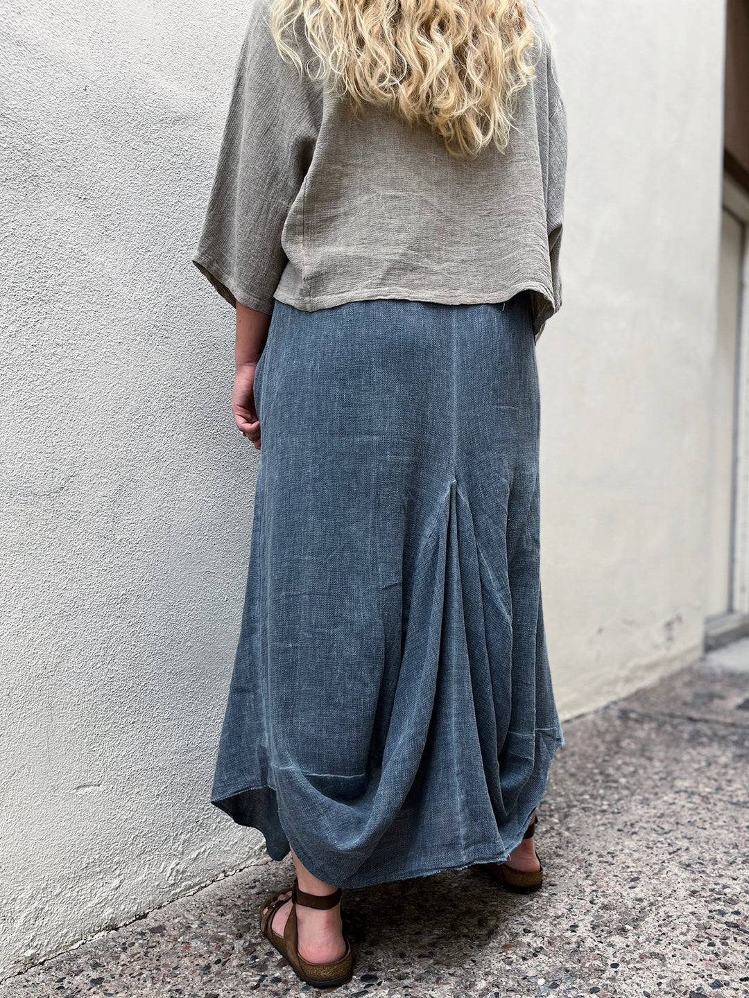 Meo Linen Cargo Skirt (Navy)