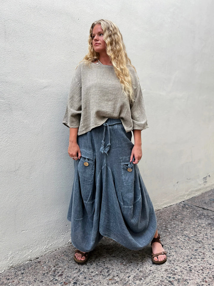 Meo Linen Cargo Skirt (Navy)