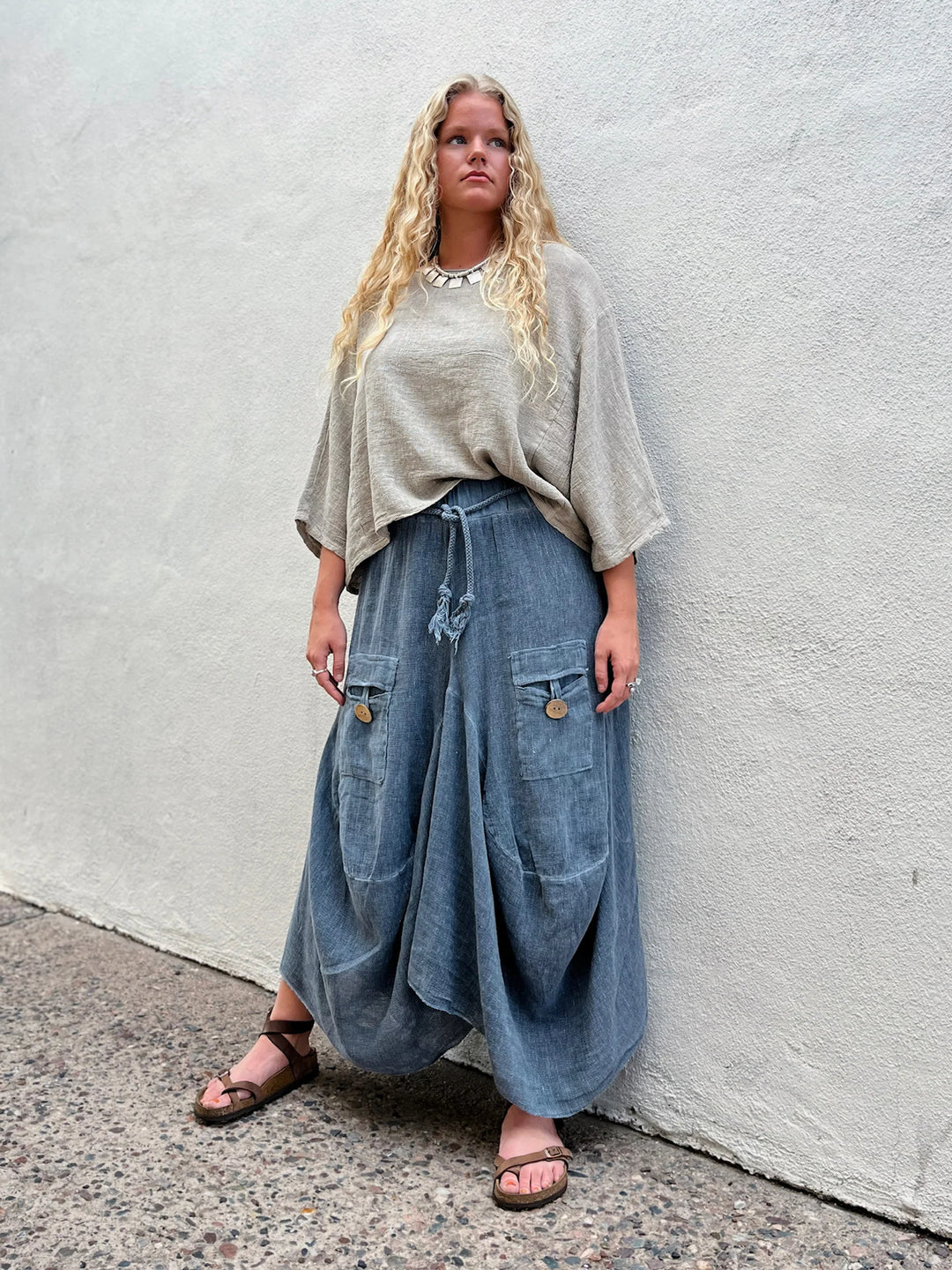 Meo Linen Cargo Skirt (Navy)