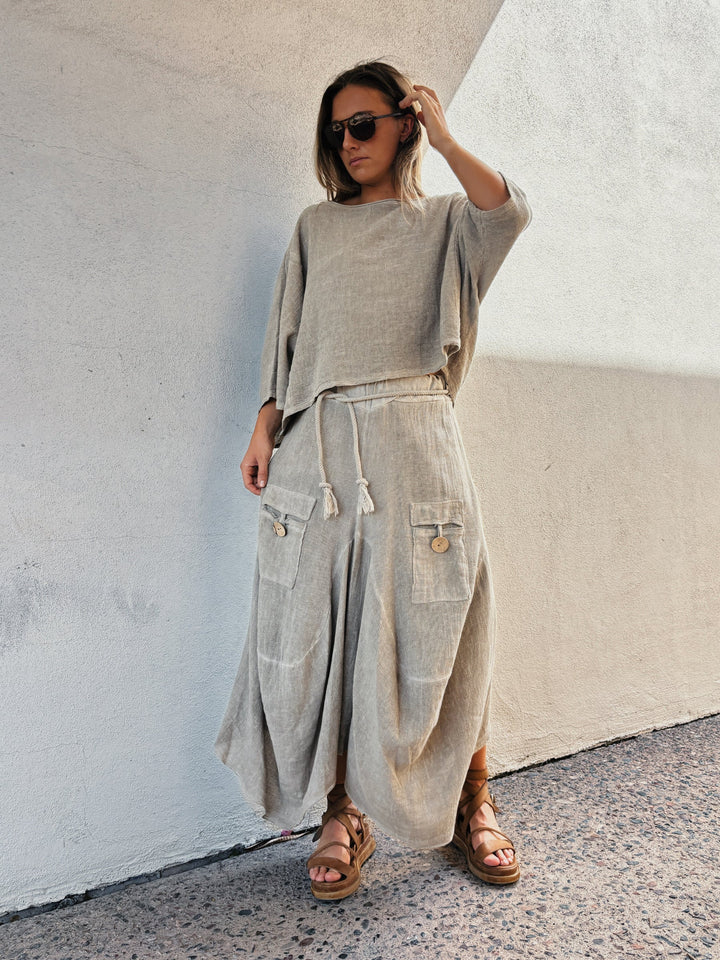 Meo Linen Boxy Dolman Tee (Taupe)