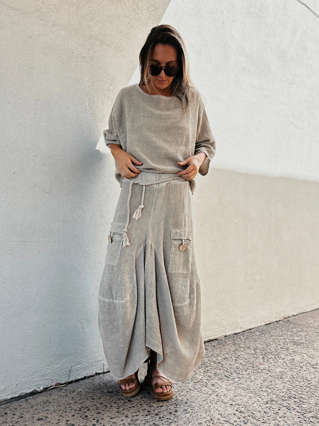 Meo Linen Cargo Skirt (Taupe)