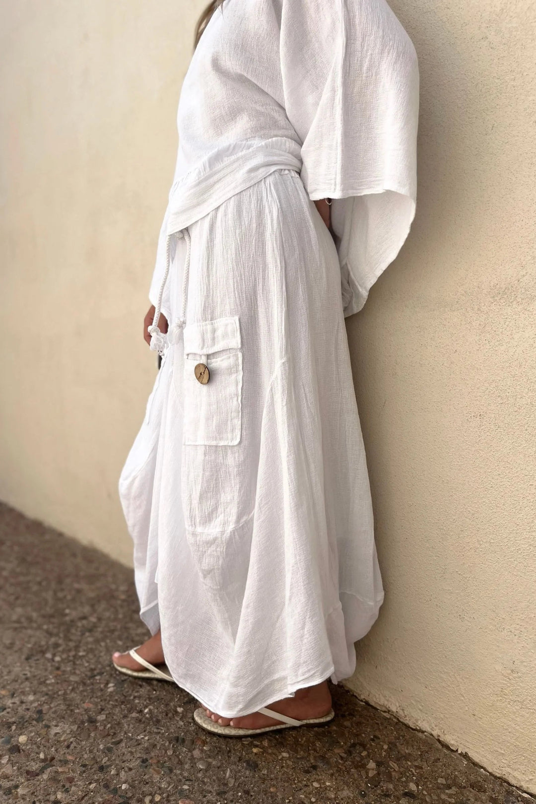 Meo Linen Cargo Skirt (White)