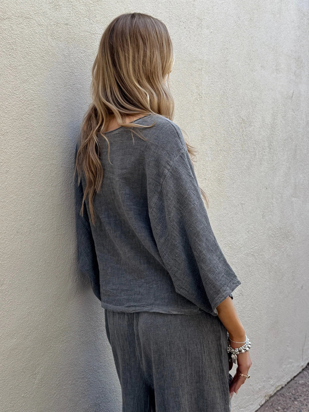 Meo Linen Boxy Dolman Tee (Charcoal)